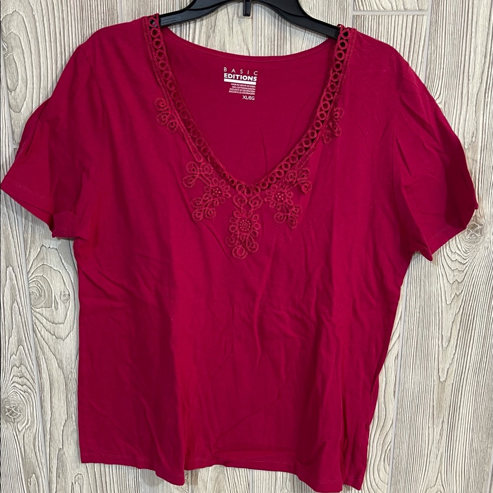 Basic Editions XL Top 🌸🌸 - Picture 4 of 6